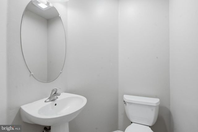 123 BLACKBIRD HILL LN, Laurel, MD 20724