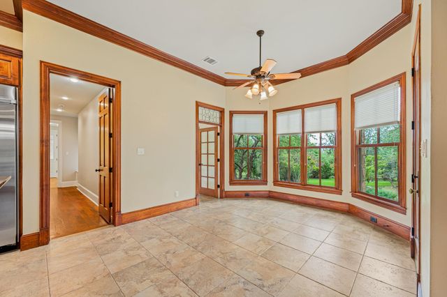 300 Escalera PKWY, Georgetown, TX 78628