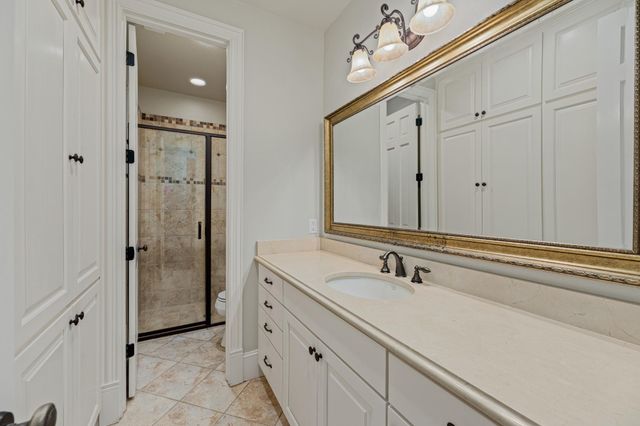 300 Escalera PKWY, Georgetown, TX 78628