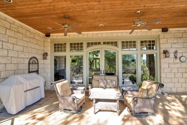300 Escalera PKWY, Georgetown, TX 78628