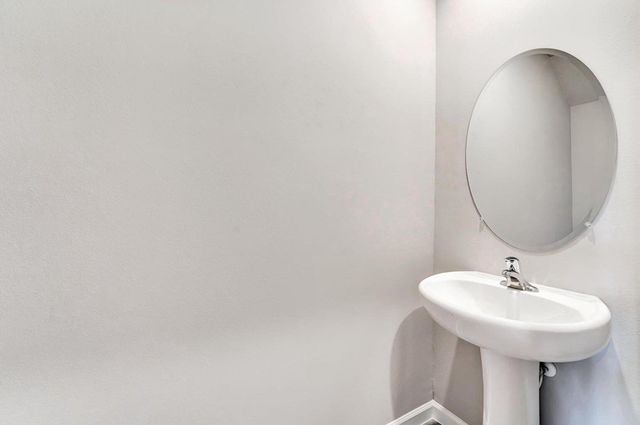 5748 SE Edgewater Circle, Stuart, FL 34997