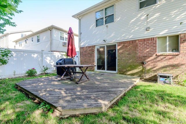 634 Jarvis Avenue, Far Rockaway, NY 11691