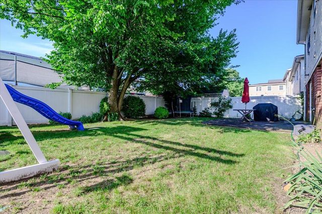 634 Jarvis Avenue, Far Rockaway, NY 11691