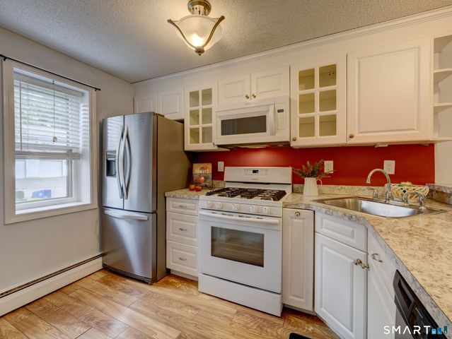 10 Butternut Lane 10, Rocky Hill, CT 06067