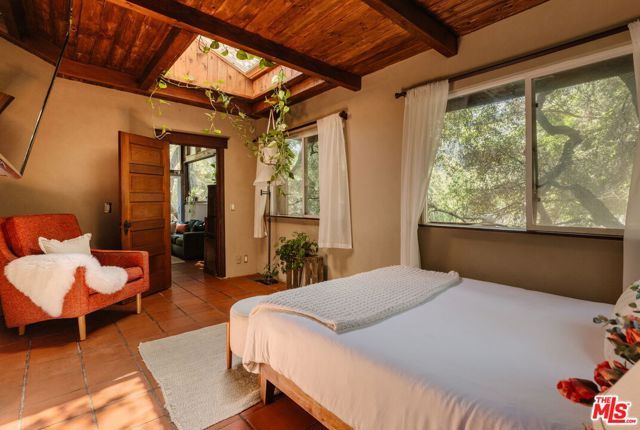 21513 Highvale Trail, Topanga (los Angeles), CA 90290