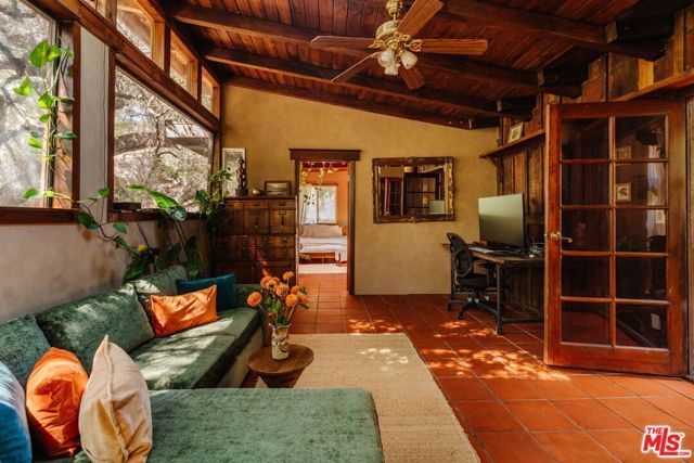 21513 Highvale Trail, Topanga (los Angeles), CA 90290
