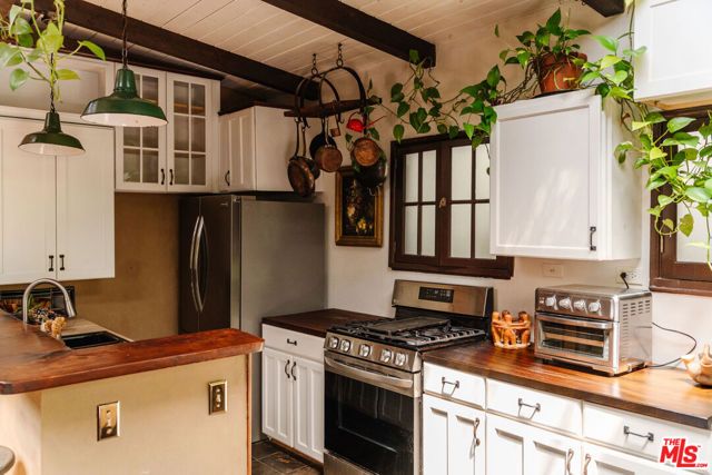 21513 Highvale Trail, Topanga (los Angeles), CA 90290