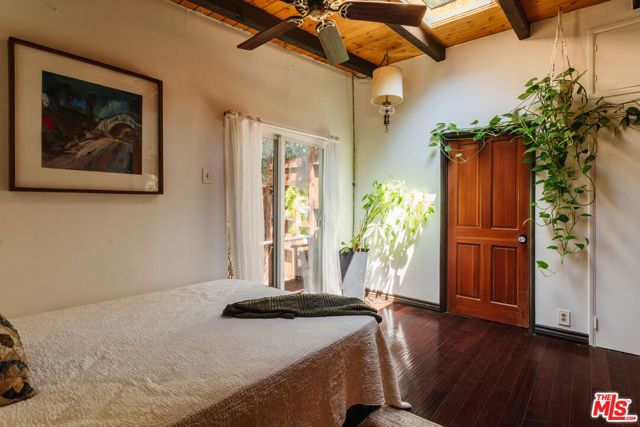21513 Highvale Trail, Topanga (los Angeles), CA 90290
