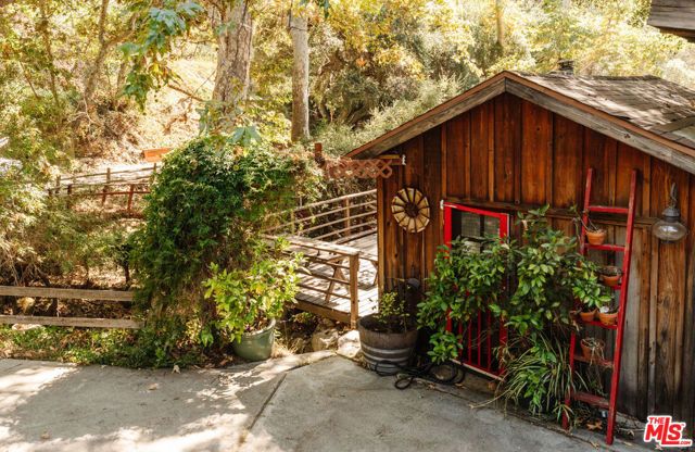 21513 Highvale Trail, Topanga (los Angeles), CA 90290