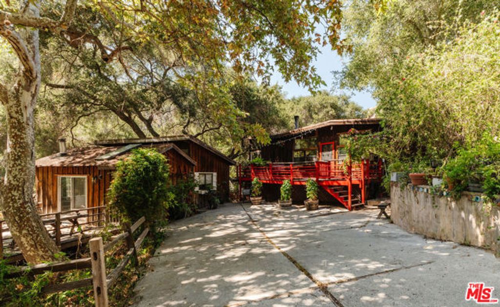 21513 Highvale Trail, Topanga (los Angeles), CA 90290