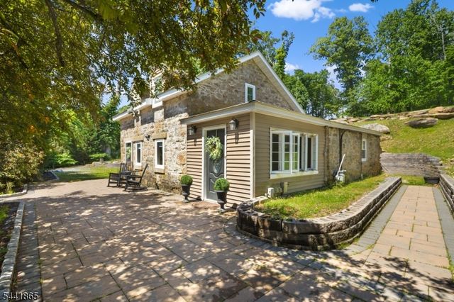 124 Dover Chester Rd, Randolph Twp., NJ 07869