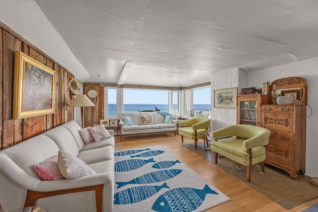 41 Pond Road, North Truro, MA 02652