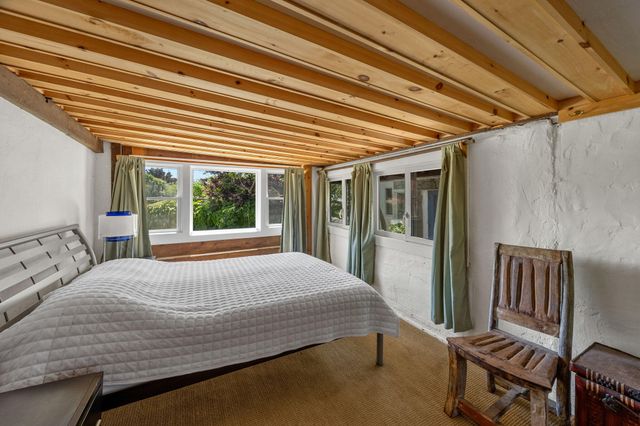 41 Pond Road, North Truro, MA 02652