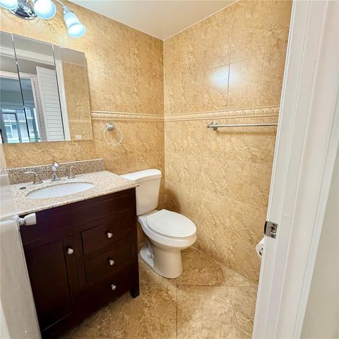 13300 SW 1st St 104O, Pembroke Pines, FL 33027