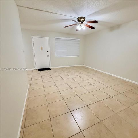 13300 SW 1st St 104O, Pembroke Pines, FL 33027
