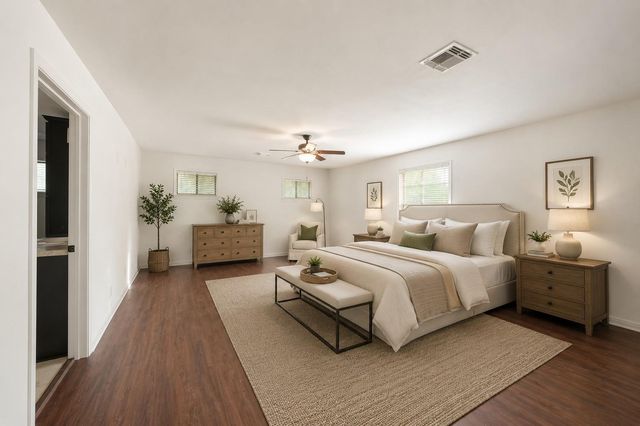 83 County Road 3189c, Cleveland, TX 77327