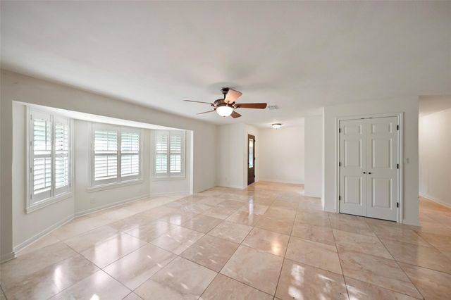 83 County Road 3189c, Cleveland, TX 77327
