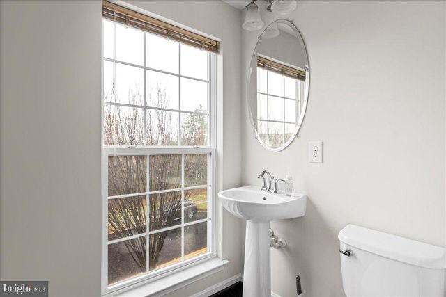 1590 KINNAIRD TER NE, Leesburg, VA 20176