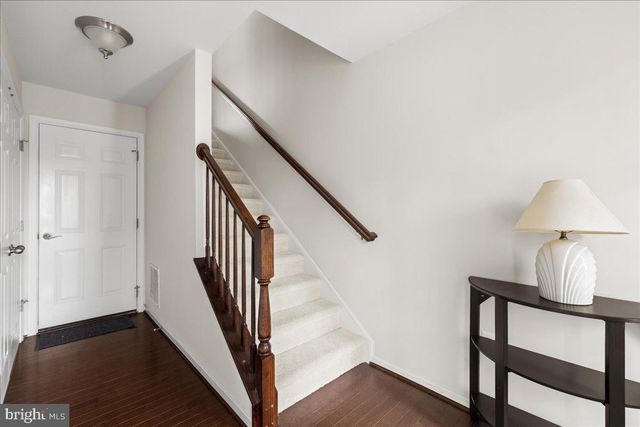 1590 KINNAIRD TER NE, Leesburg, VA 20176