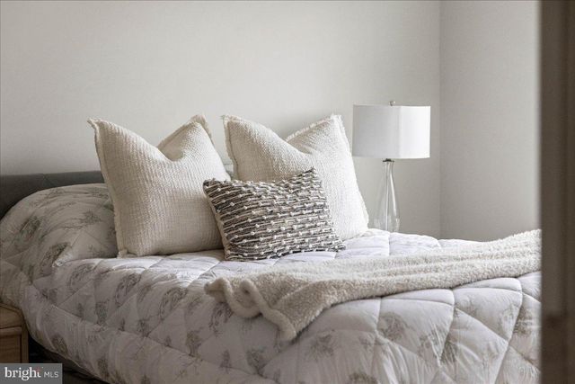 1590 KINNAIRD TER NE, Leesburg, VA 20176