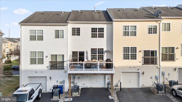 1590 KINNAIRD TER NE, Leesburg, VA 20176