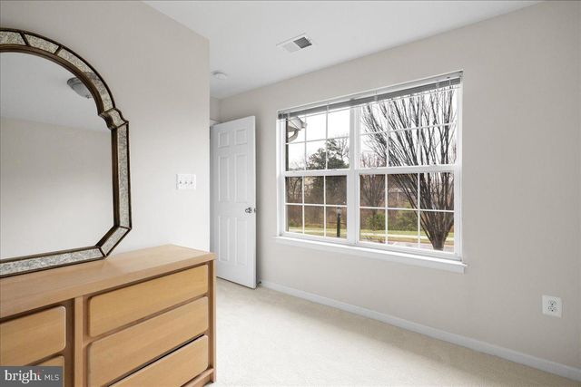 1590 KINNAIRD TER NE, Leesburg, VA 20176