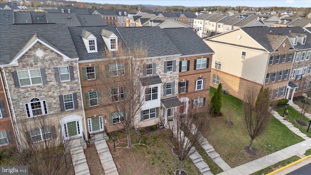 1590 KINNAIRD TER NE, Leesburg, VA 20176