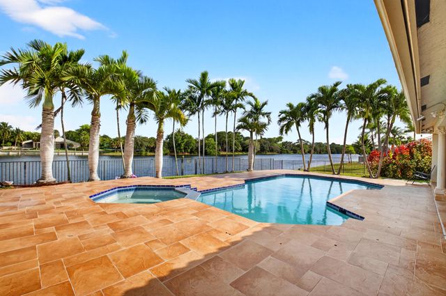 1940 SW 7th Place, Boca Raton, FL 33486