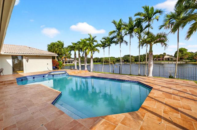 1940 SW 7th Place, Boca Raton, FL 33486