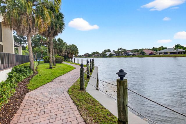 1940 SW 7th Place, Boca Raton, FL 33486