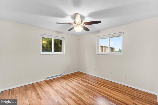 7 JONATHAN WAY, Red Lion, PA 17356