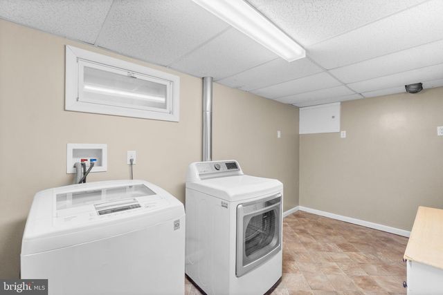 7 JONATHAN WAY, Red Lion, PA 17356
