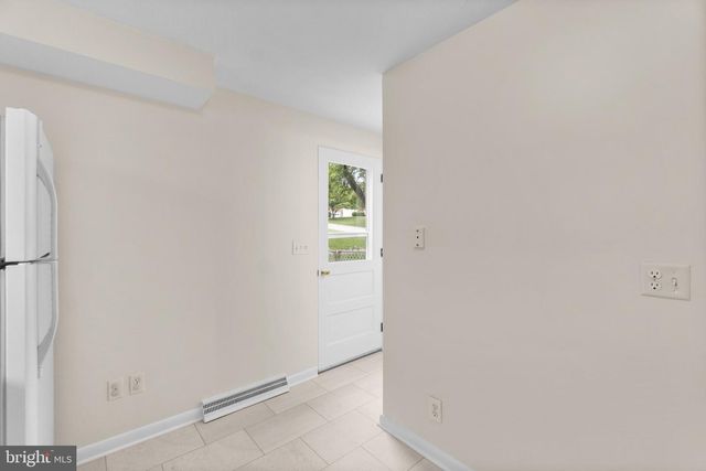 7 JONATHAN WAY, Red Lion, PA 17356