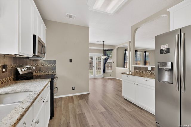 17031 Graham Walk, San Antonio, TX 78247