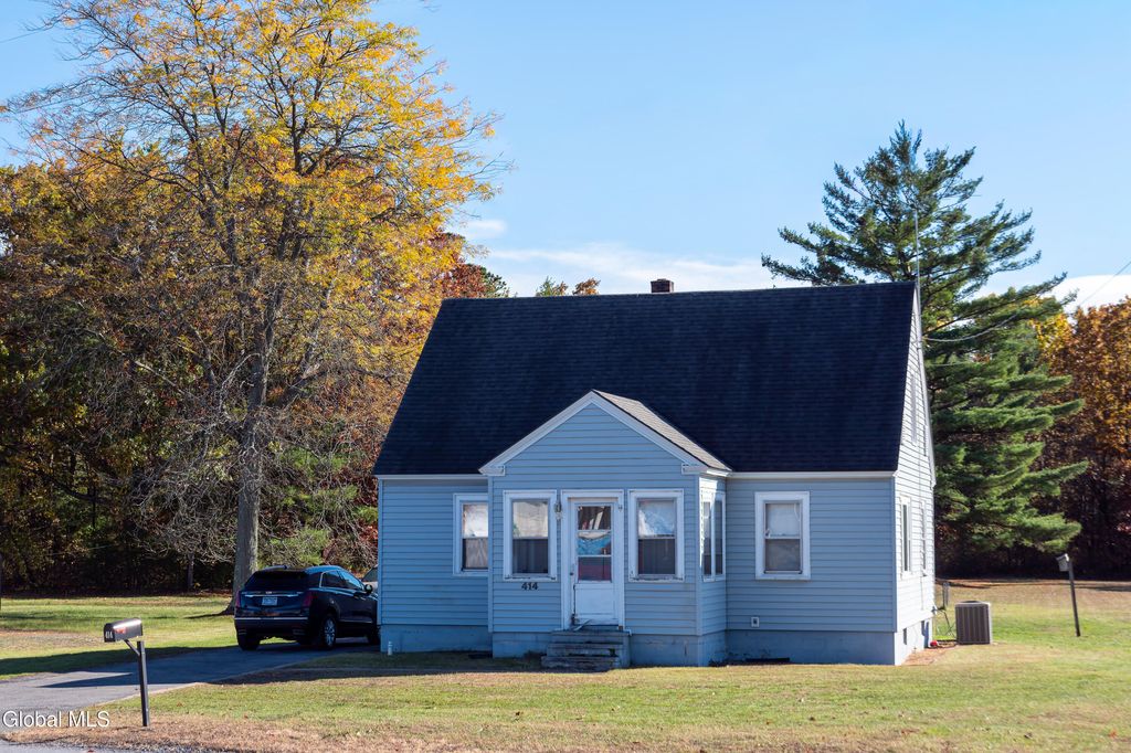 414 Reynolds Road, Moreau, NY 12828