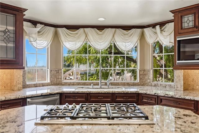 200 W 24th Street, Upland, CA 91784