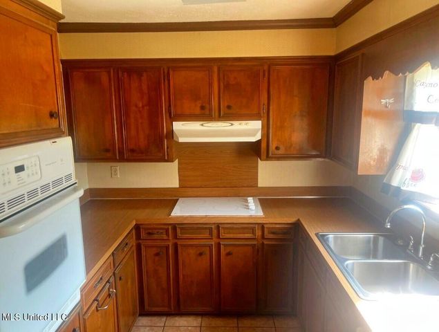 521 Berwick Drive, Brandon, MS 39047