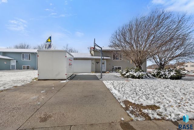 509 Aana Ave Avenue, Baltic, SD 57003