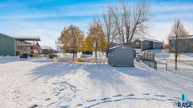 509 Aana Ave Avenue, Baltic, SD 57003