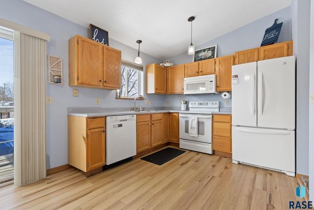 509 Aana Ave Avenue, Baltic, SD 57003