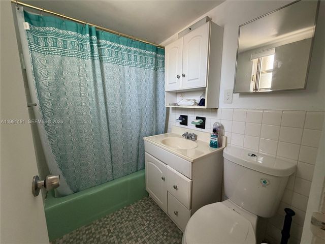 4550 SW 67 AVE 6, Miami, FL 33155