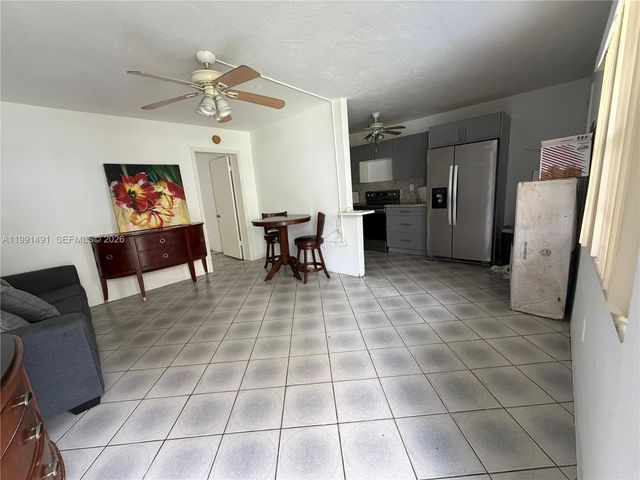 4550 SW 67 AVE 6, Miami, FL 33155