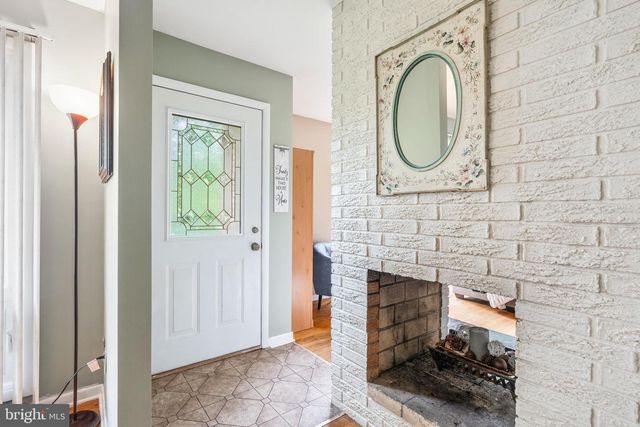 1403 BEVERLY HILLS RD, Coopersburg, PA 18036
