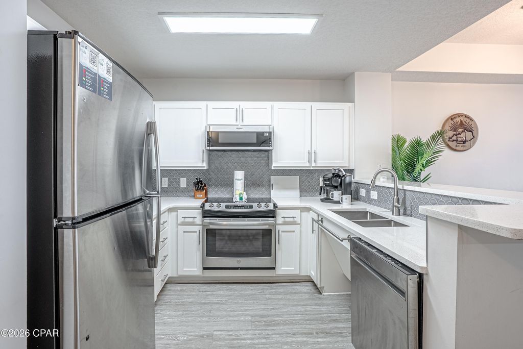 Image 13 of property listing at 15928 Front Beach Road 3-606, Panama City Beach, FL 32413