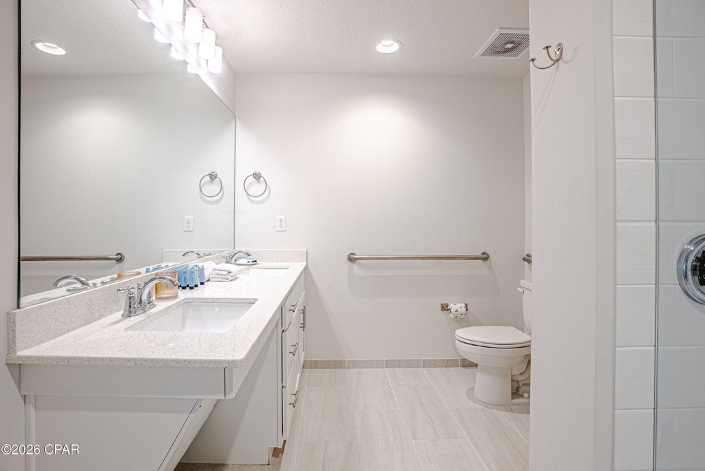 Image 20 of property listing at 15928 Front Beach Road 3-606, Panama City Beach, FL 32413