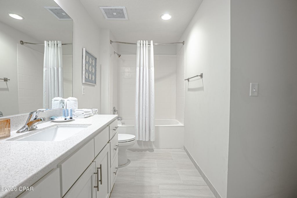 Image 28 of property listing at 15928 Front Beach Road 3-606, Panama City Beach, FL 32413