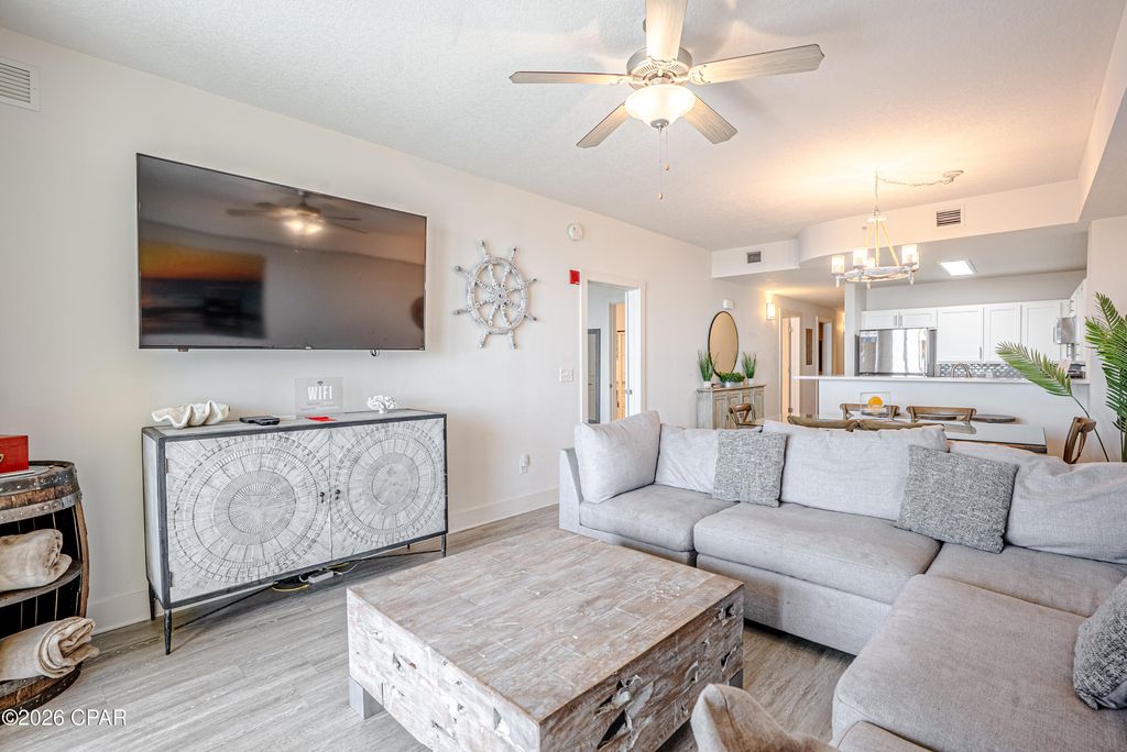 Image 8 of property listing at 15928 Front Beach Road 3-606, Panama City Beach, FL 32413