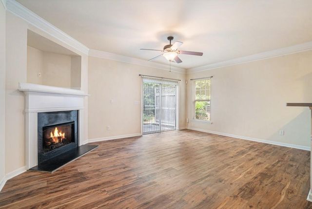 818 Arbor Gate Lane, Lawrenceville, GA 30044