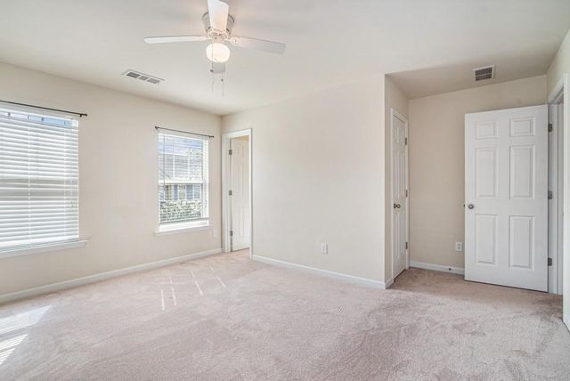 818 Arbor Gate Lane, Lawrenceville, GA 30044