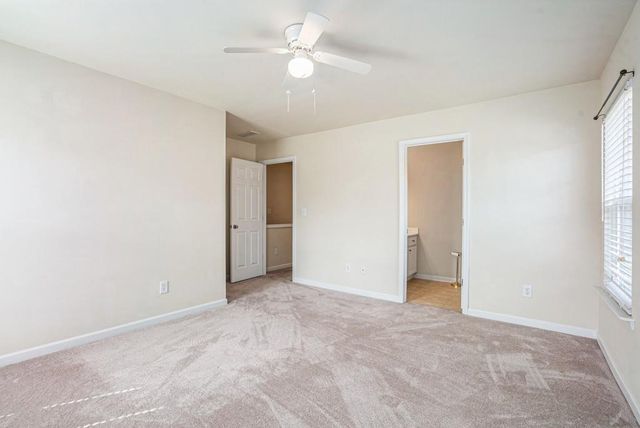 818 Arbor Gate Lane, Lawrenceville, GA 30044